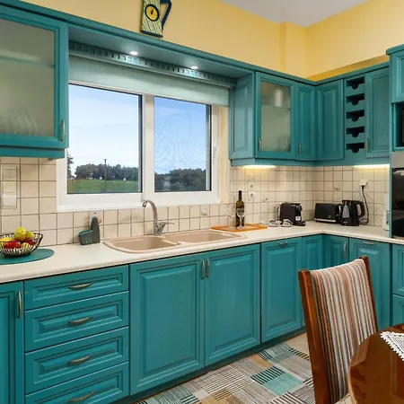 Chrysa Traditional Family House Apartament *