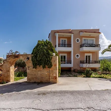 Chrysa Traditional Family House Апартаменты Ретимно
