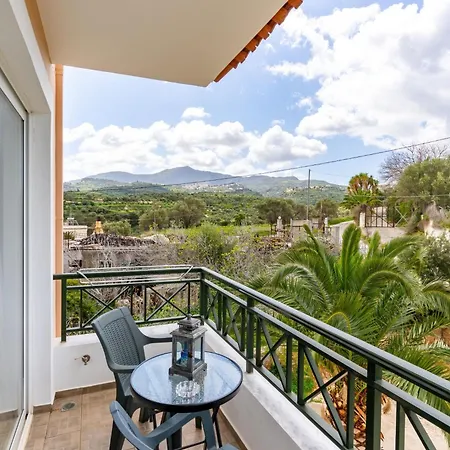 Chrysa Traditional Family House