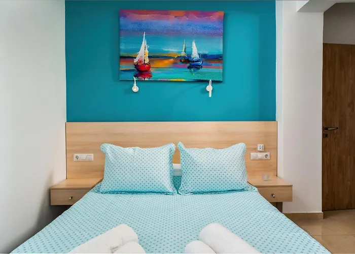 Chrysa Traditional Family House * Rethymno (Crete)