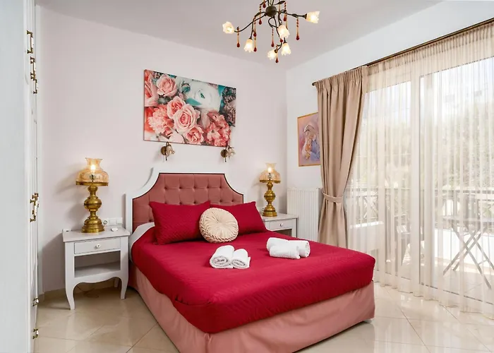 Apartment Chrysa Traditional Family House