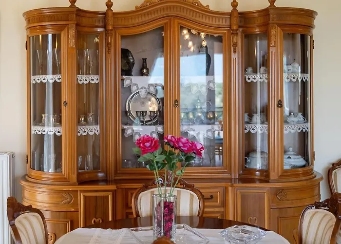 Chrysa Traditional Family House Apartment *